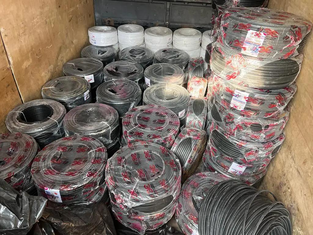 Выявлена контрабанда кабелей более чем на полмиллиона сомов