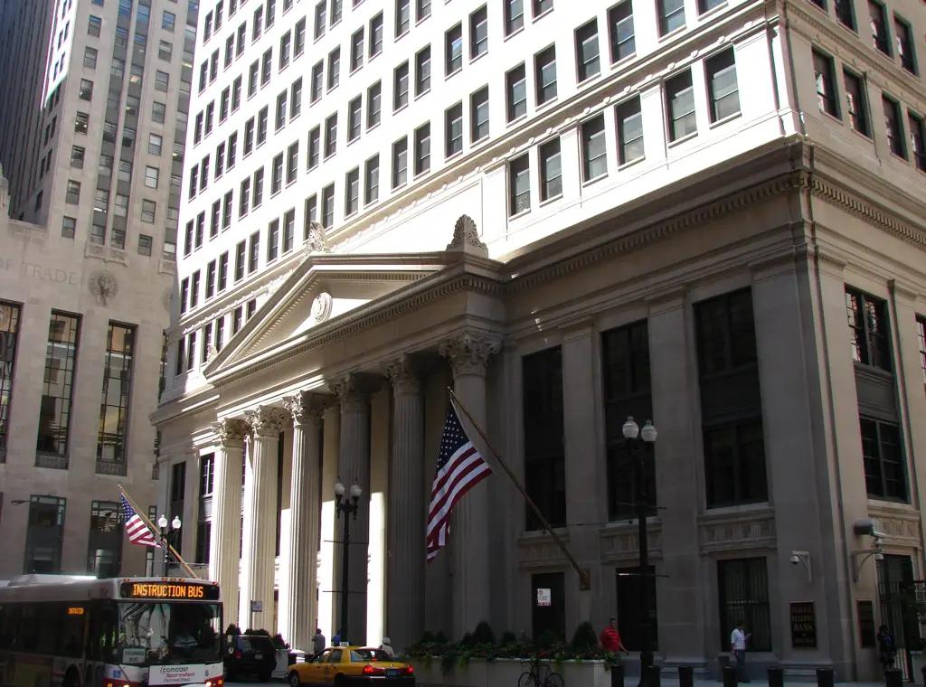 Нацбанк КР посетила делегация Федерального резервного банка Нью-Йорка