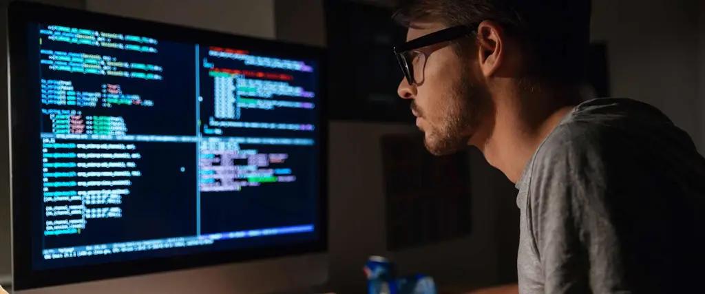 Программисты в Казахстане зарабатывают в два раза больше среднего