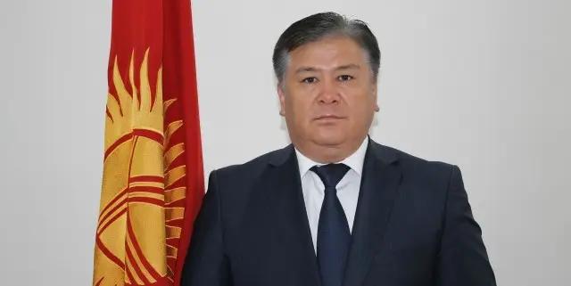 Премьер объявил выговор главе Финразведки