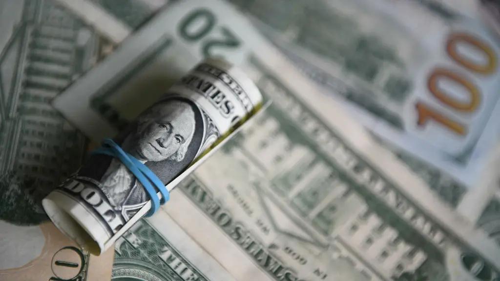 Несколько комбанков обновили тарифы за снятие денег