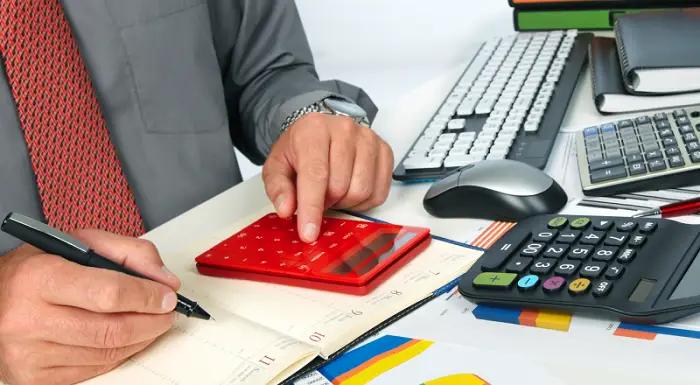 ГНС назвала самых злостных неплательщиков налогов