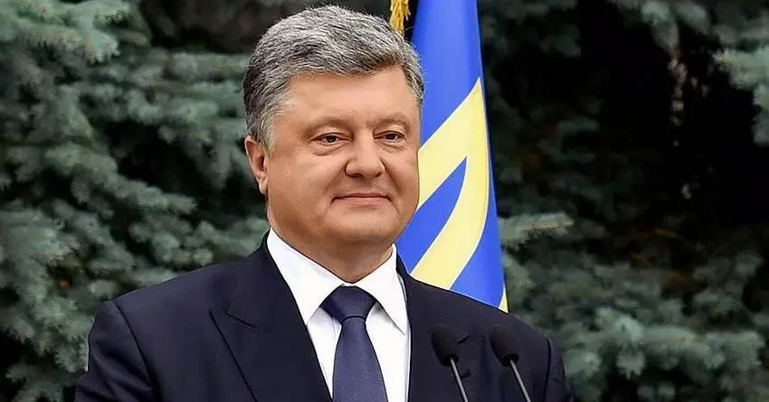 В Украине запрещена деятельность Золотой Короны, Юнистрим и других платежных систем РФ