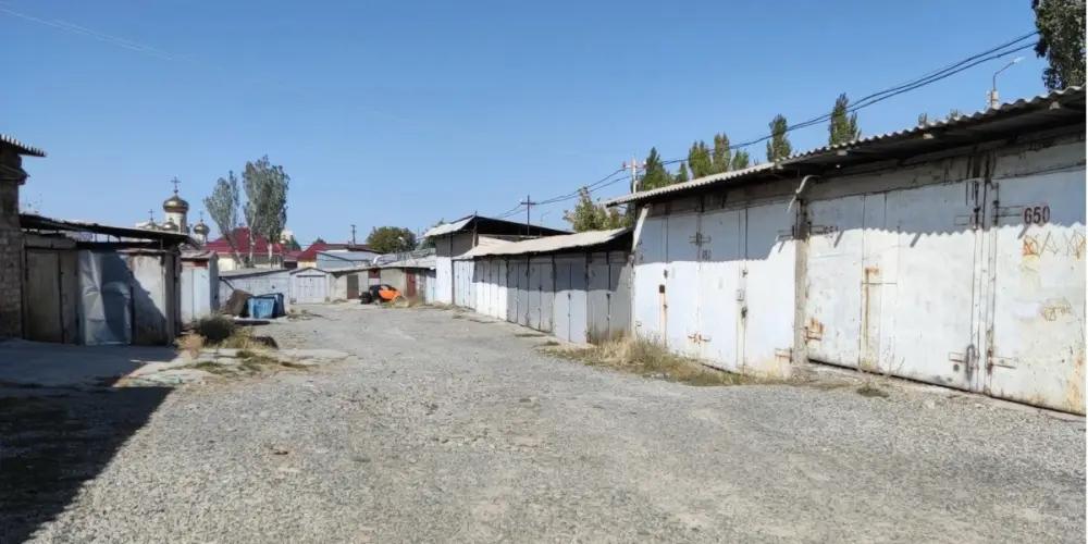 В Бишкеке узаконят гаражные кооперативы