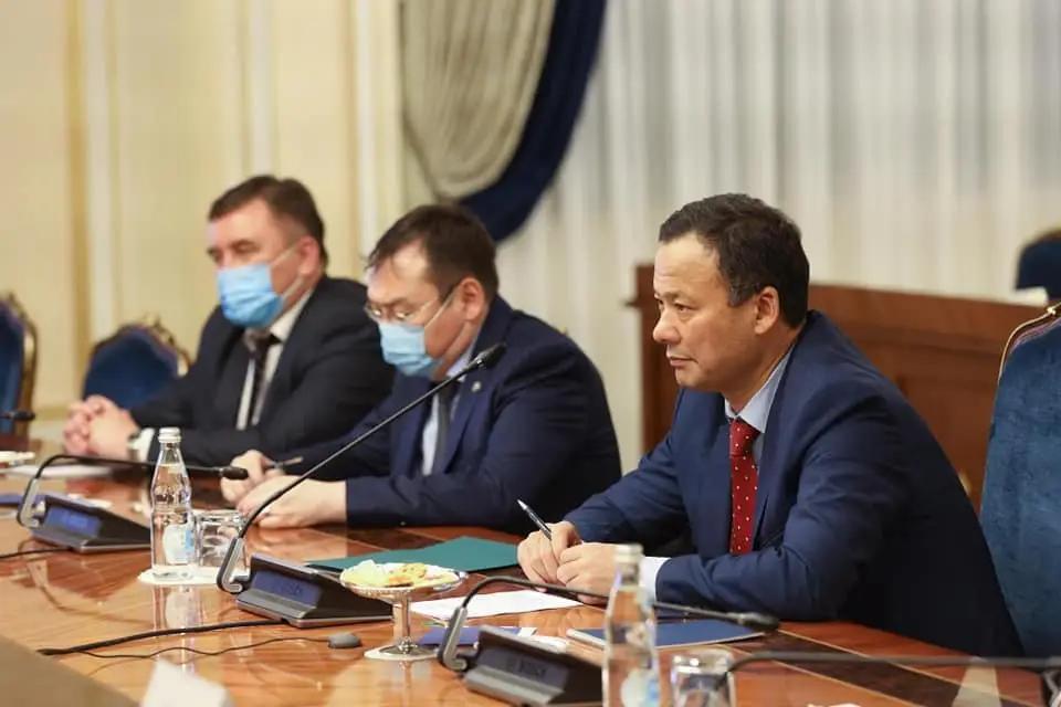 КР просит у России финансовую помощь для проведения реформ