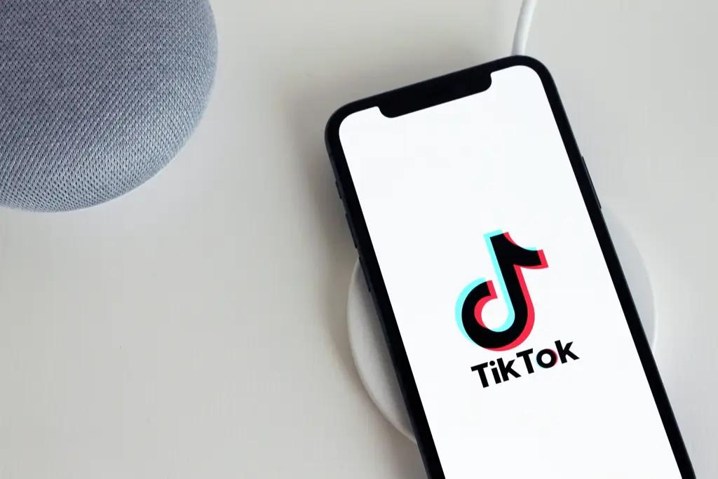 Facebook готовит запуск аналога TikTok