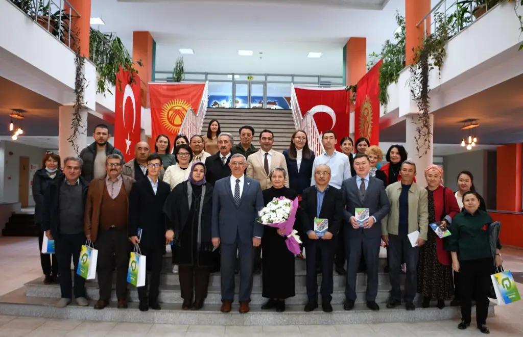 «Банк Компаньон» поддержал издание книги «Финанс жана инвест эсептер»