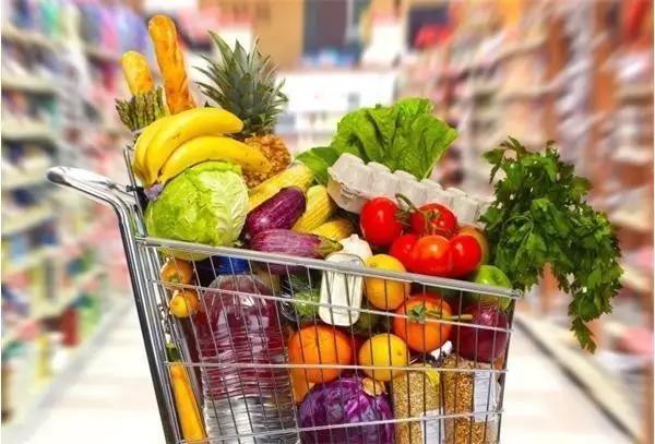 В Бишкеке на среднюю зарплату можно купить 800 кг муки