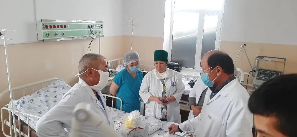 В таласскую больницу доставили аппарат ИВЛ от «Альянс Алтын»