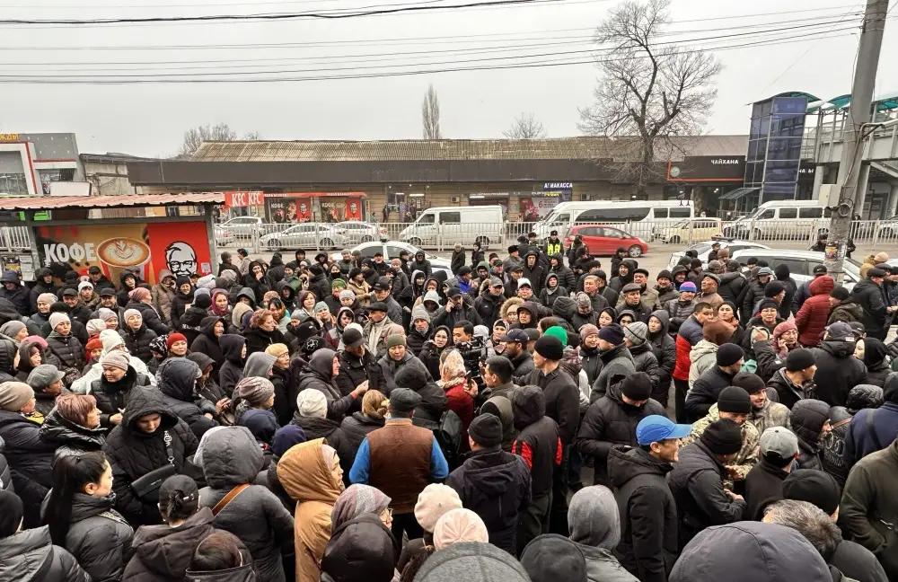 В мэрии напомнили о запрете митингов в Октябрьском районе