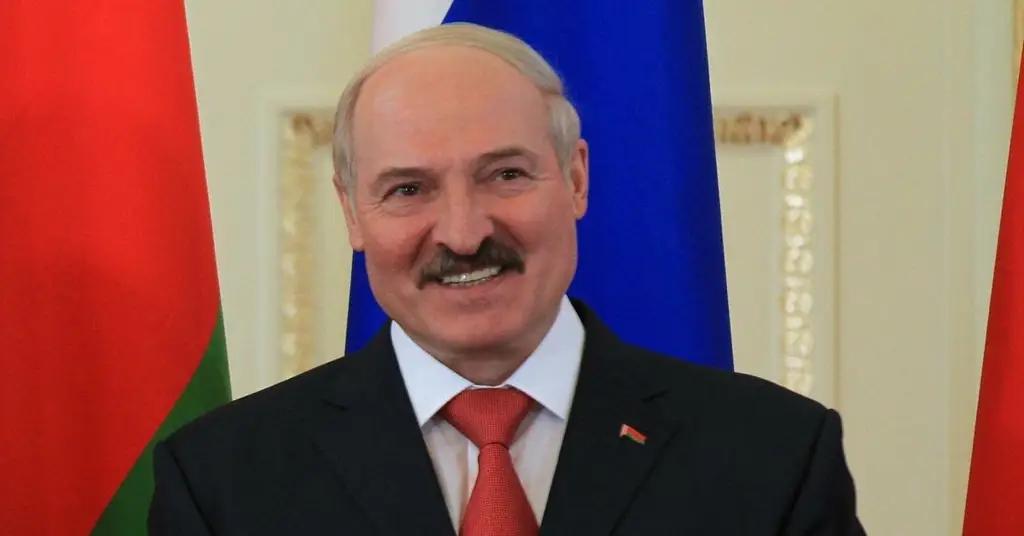 Глава Беларуси сообщил об урегулировании спора по газу и нефти с Россией