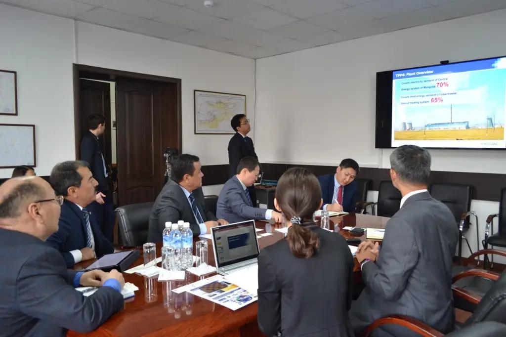 Глава энергохолдинга встретился с делегацией компании Yokogawa Electric Corporation