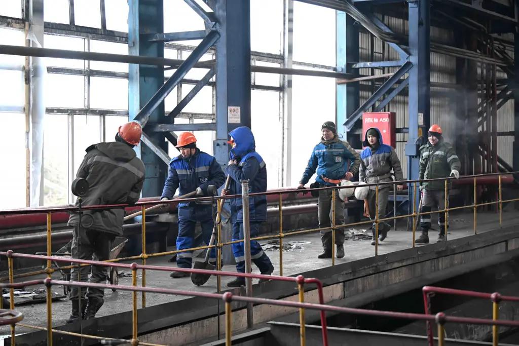 Восстанавливающие ТЭЦ работники получат дополнительные выплаты