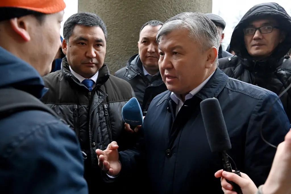 Кожошев встретился с митингующими против использования ККМ