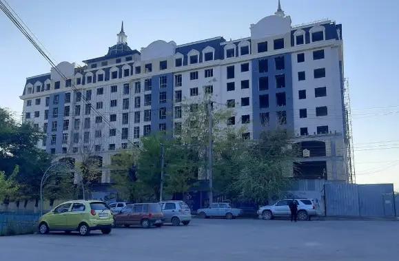 Депутат просит «Эмаком» решить проблему с покупателями их квартир