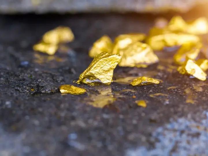 В 2023 году добывать золото в КР станет еще дороже