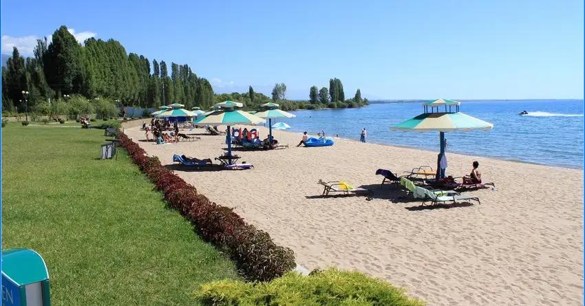 Министр экономики подверг сомнению цифры Нацстаткома о доле туризма в ВВП