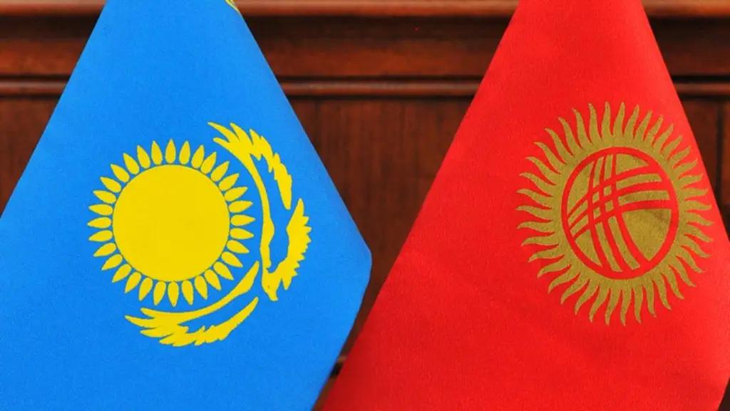 КР и РК временно прекращают досмотр транспорта на госгранице