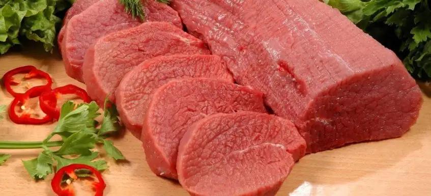 На рынках Бишкека говяжья вырезка в среднем подорожала на 32.5 сома