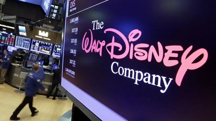 Bitcoin указывает на возможности для накопления. Disney ищет Web3 юристов