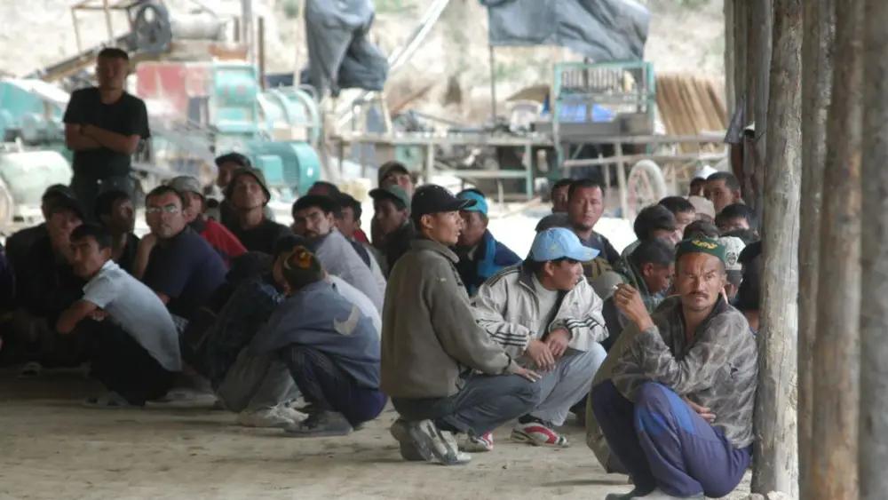 За год безработица по ЕАЭС снизилась, но в КР — незначительно