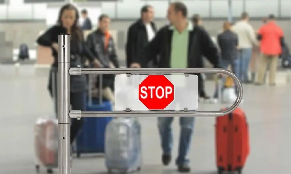 ГНС запретила 535 гражданам выезжать из Кыргызстана