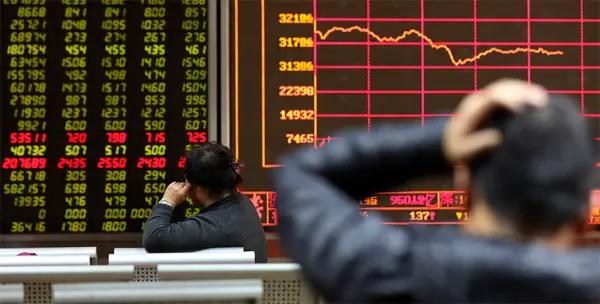 Акции аэропорта «Манас» упали в цене. Снижение на 11.6%