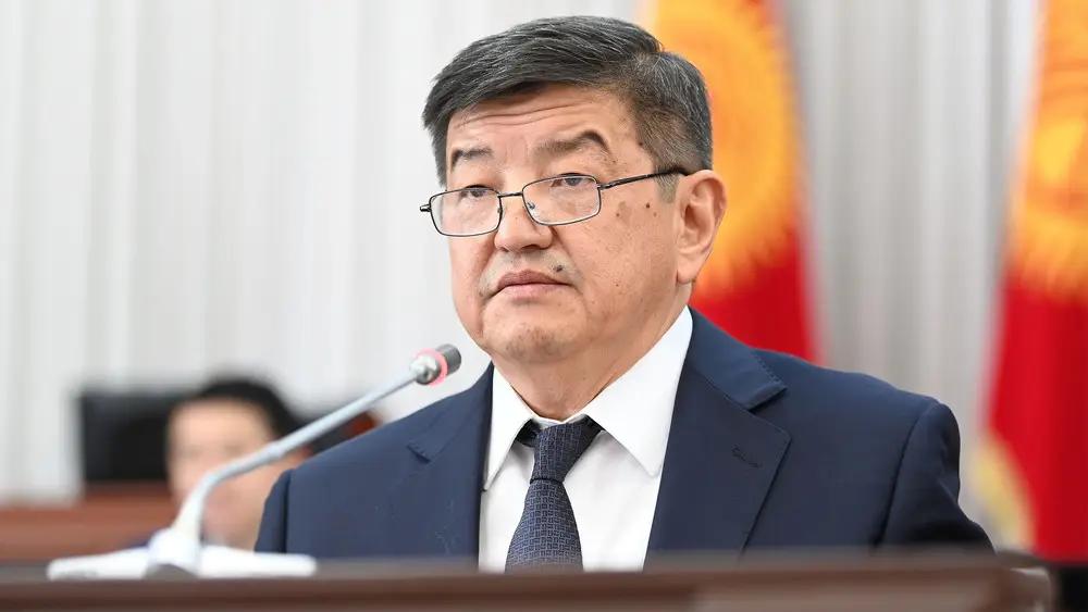 Кыргызстан не станет выплачивать внешний долг досрочно — Акылбек Жапаров