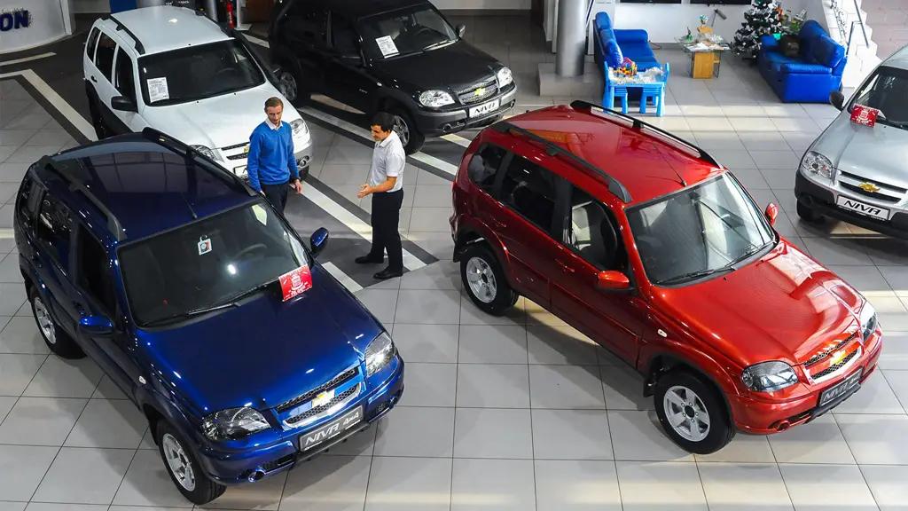 Незаконная регистрация «Лексуса» и «Шевроле» стоила госбюджету 2.6 млн сомов