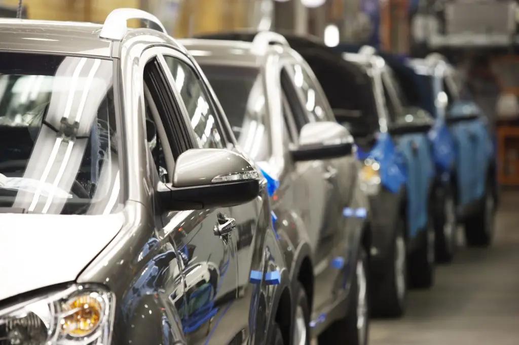 В Кыргызстан ввезено 28.3 тысячи автотранспортных средств