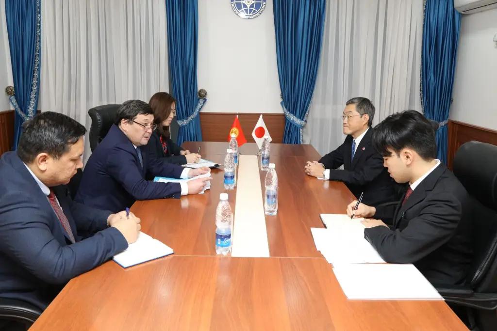 МИД КР обсудил с Японией участие в инвестфоруме в Токио