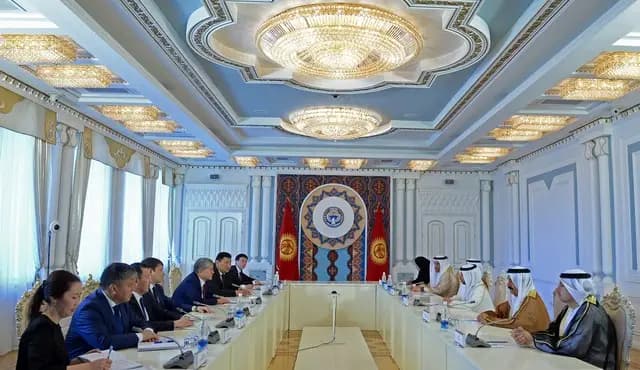 Президент назвал визит делегации из ОАЭ предвестником плодотворного сотрудничества