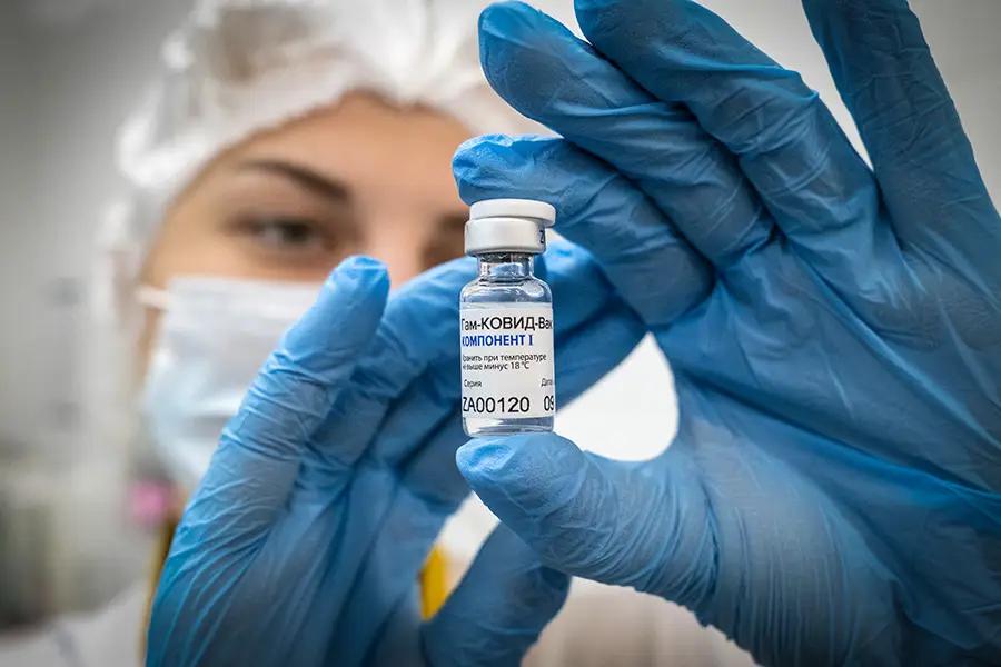 На вакцину для населения от COVID-19 КР в 2021 году потратила 1.5 млрд сомов