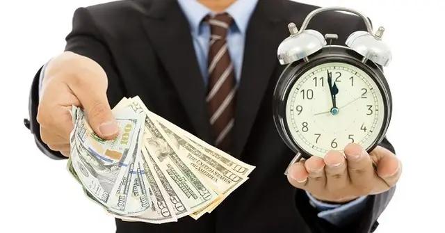 В августе продолжает сокращаться объем выдачи кредитов комбанками КР