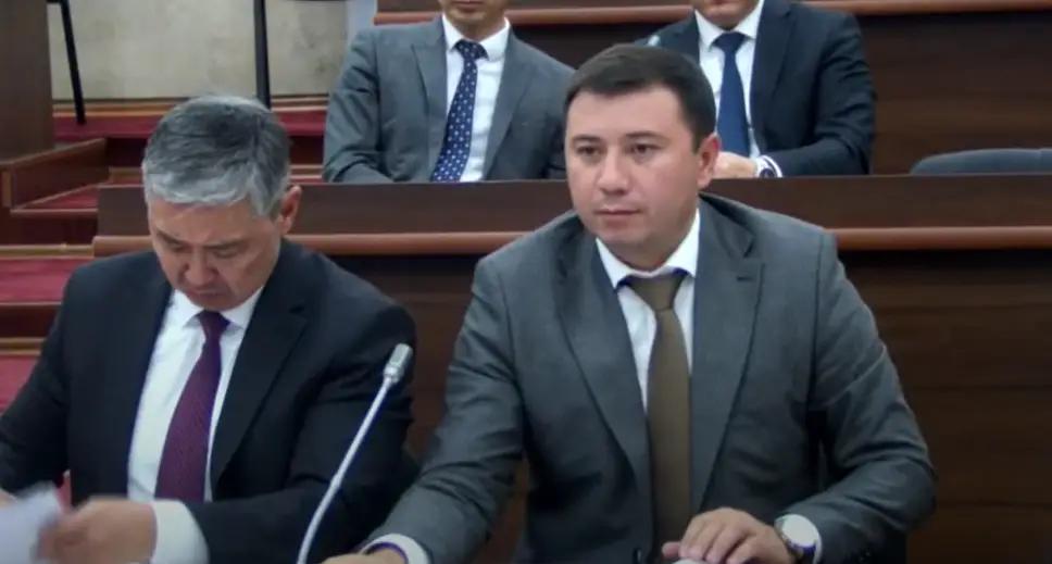 Даже родственники звонят по беспроцентным кредитам — замглавы Минфина
