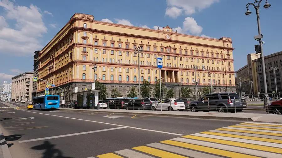 ФСБ требует доступ к перепискам пользователей интернет-сервисов РФ