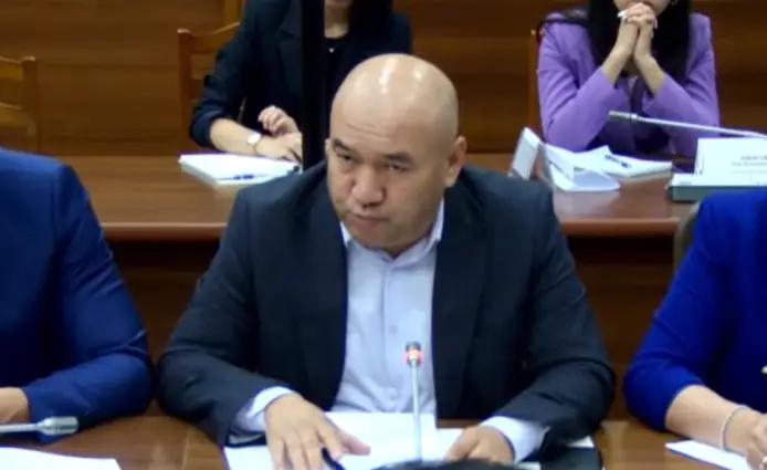 Депутат Жогорку Кенеша назвал вуз, где нет коррупции