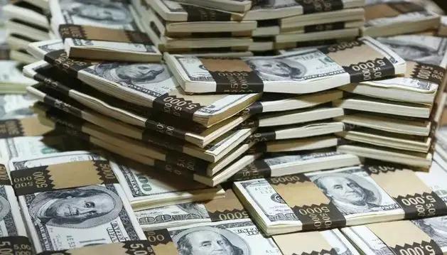 Резервные активы Кыргызстана в иностранной валюте снизились на 16.4%