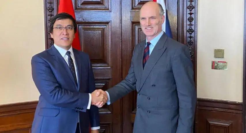 КР и Великобритания обсудили сотрудничество в «зеленой» экономике