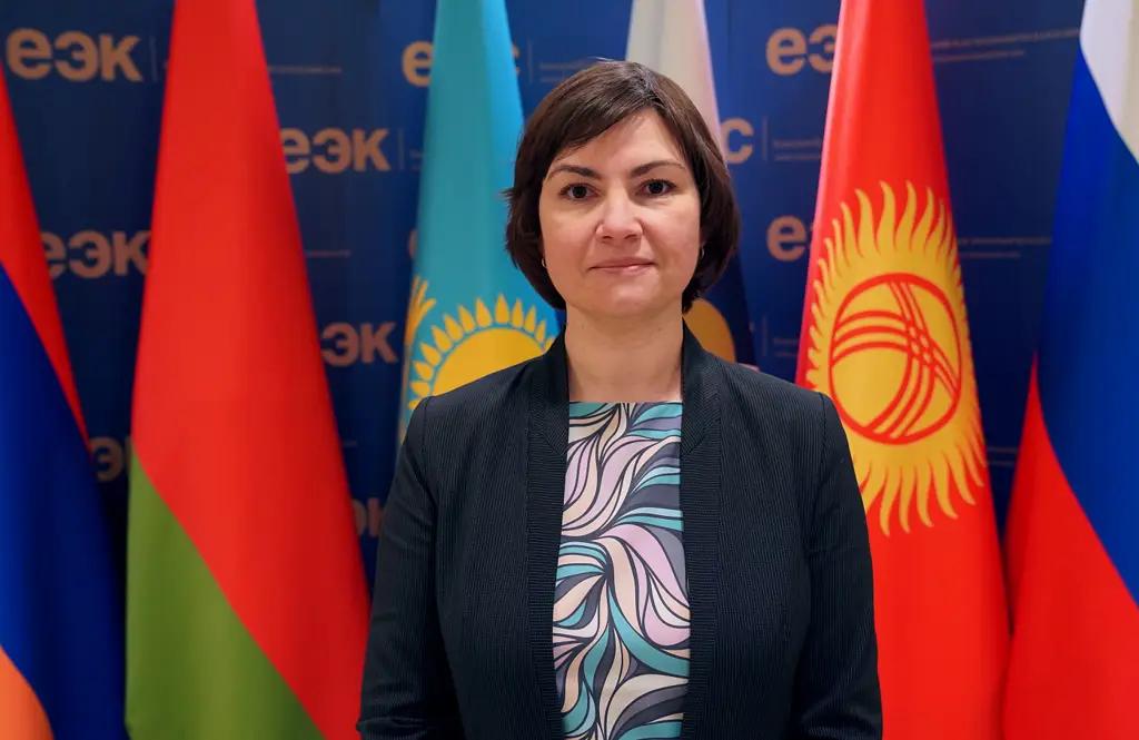 В ЕЭК новый замдиректора департамента статистики