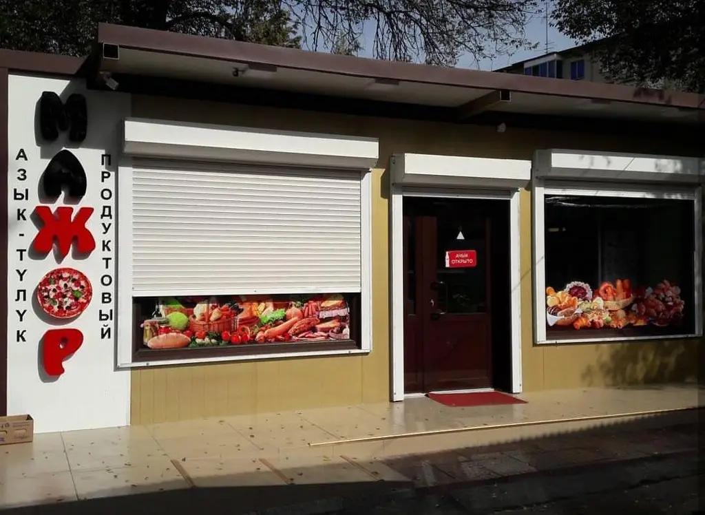 Мэрия выгоняет торговцев с улицы Сухе-Батора, чтобы разбить сквер