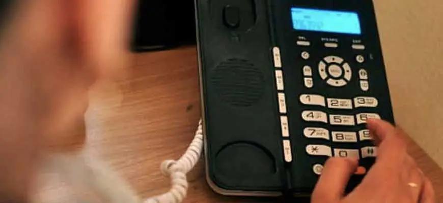 Казахстанским коллекторам запретят звонить должникам с чужих телефонов