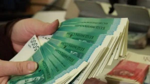 На счет Минздрава поступило 121.8 млн сомов