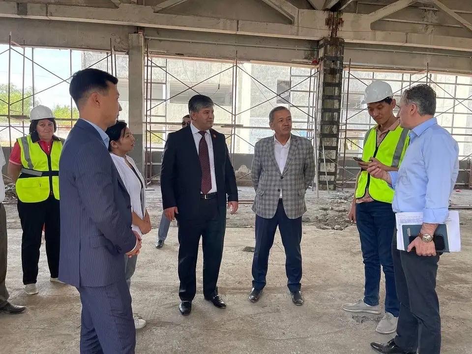 На строительство текстильной фабрики уже потратили $400 тысяч