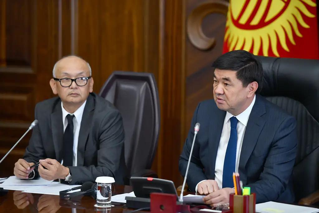 Абылгазиев: Проблемы экономики нужно решать с учетом интересов всех сторон