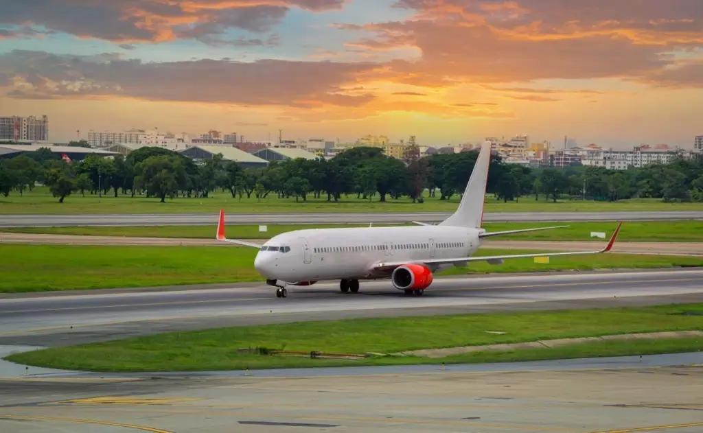 Иран готов открыть прямое авиасообщение с Кыргызстаном