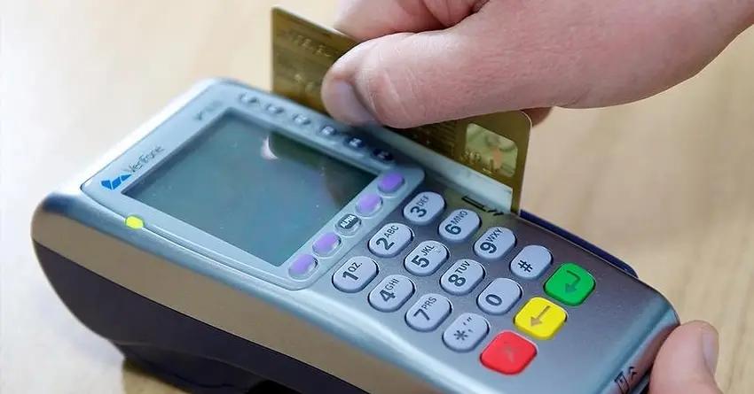 Кыргызстанцы стали в 1.4 раза чаще оплачивать покупки через POS-терминалы