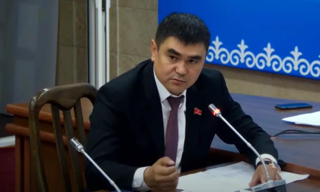 Депутат Жогорку Кенеша пожаловался на «Айыл Банк»