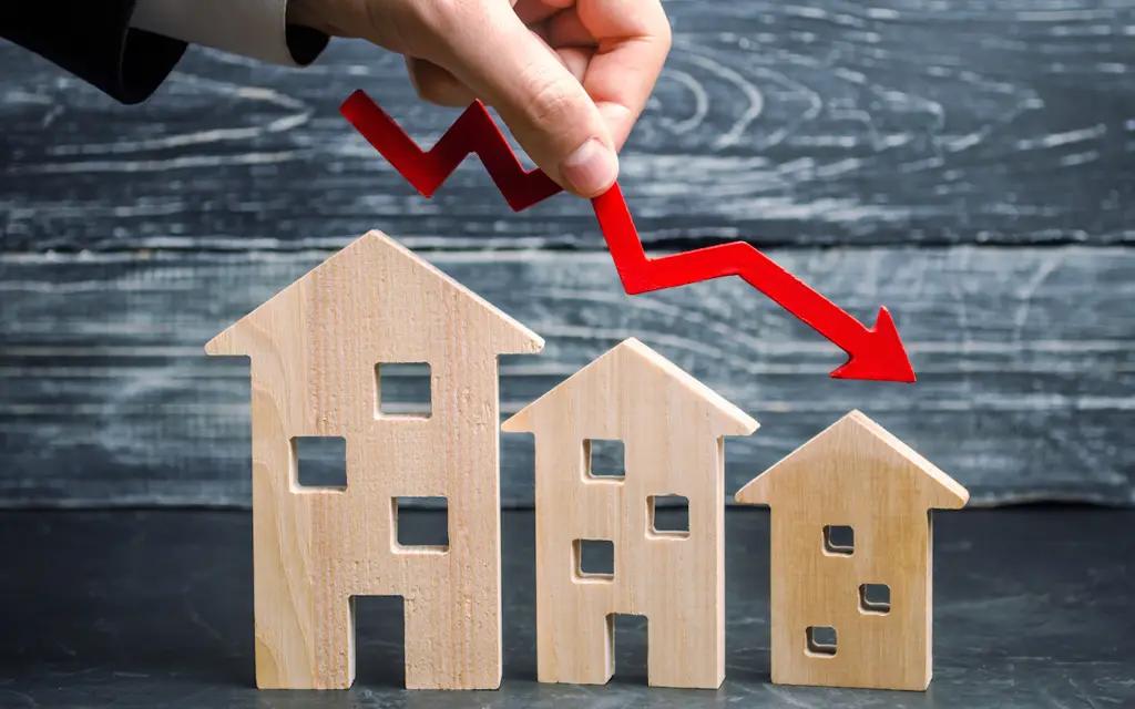 При падении цен на недвижимость на 50% банки потеряют 23.2 млрд сомов