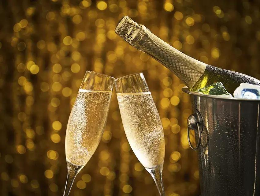 Производство шампанского в КР выросло в 49 раз, водки — упало